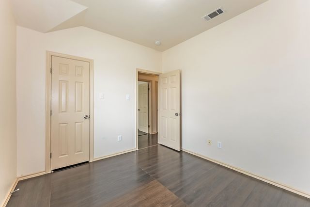 2230 Bridle Path Drive, Lancaster, TX 75146