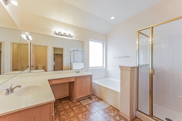 2230 Bridle Path Drive, Lancaster, TX 75146