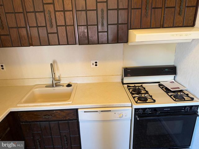 3606 WOODHAVEN RD, Philadelphia, PA 19154