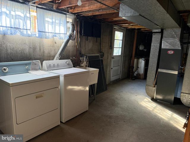 3606 WOODHAVEN RD, Philadelphia, PA 19154