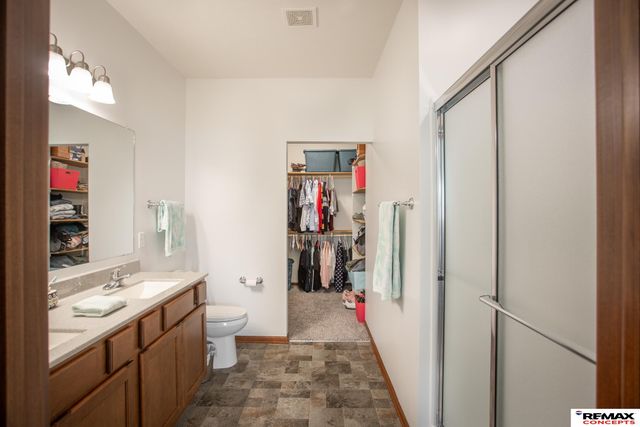 2868 Wagon Drive, Lincoln, NE 68507