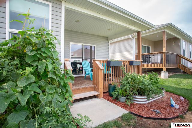 2868 Wagon Drive, Lincoln, NE 68507