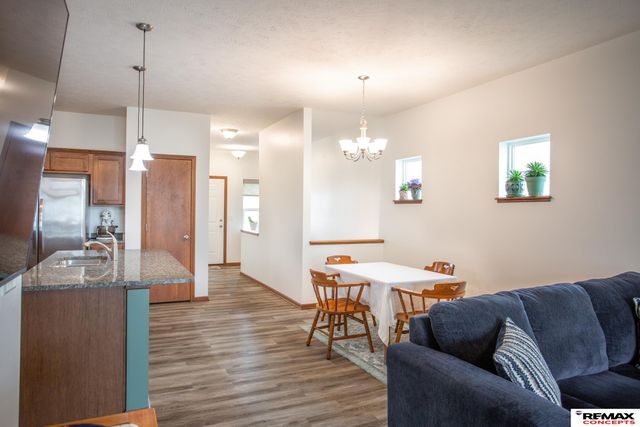 2868 Wagon Drive, Lincoln, NE 68507