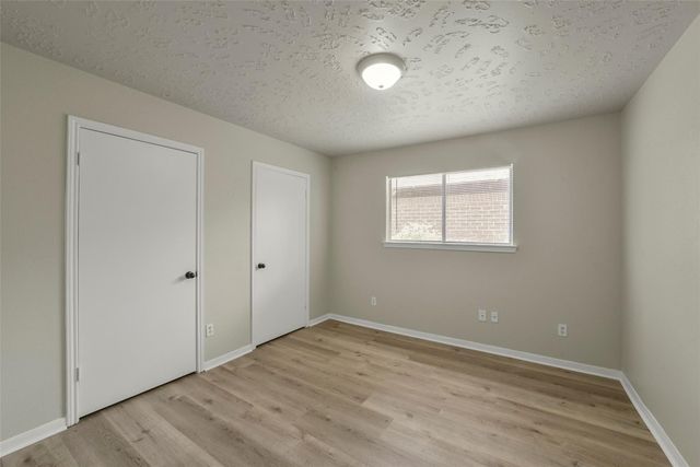 7818 Winehill Lane, Houston, TX 77040
