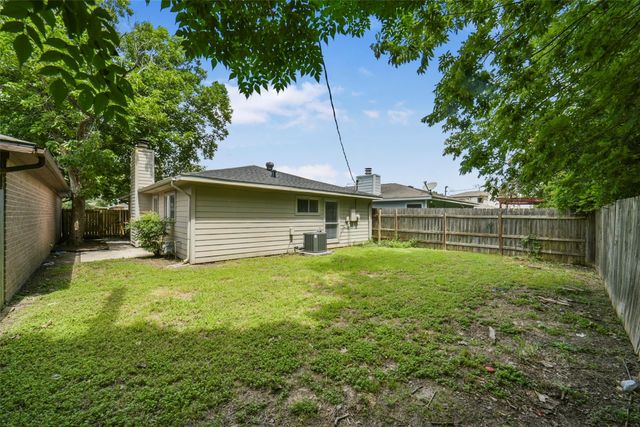 7818 Winehill Lane, Houston, TX 77040