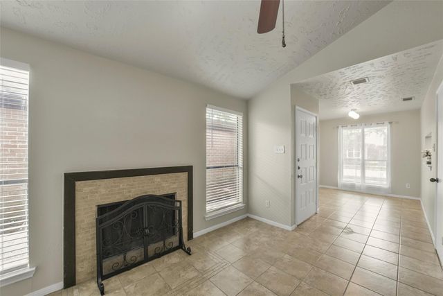 7818 Winehill Lane, Houston, TX 77040