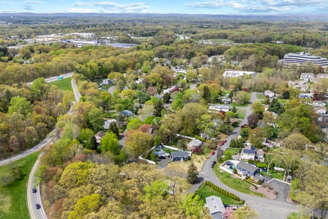 26 Spruce Lane, West Nyack, NY 10994