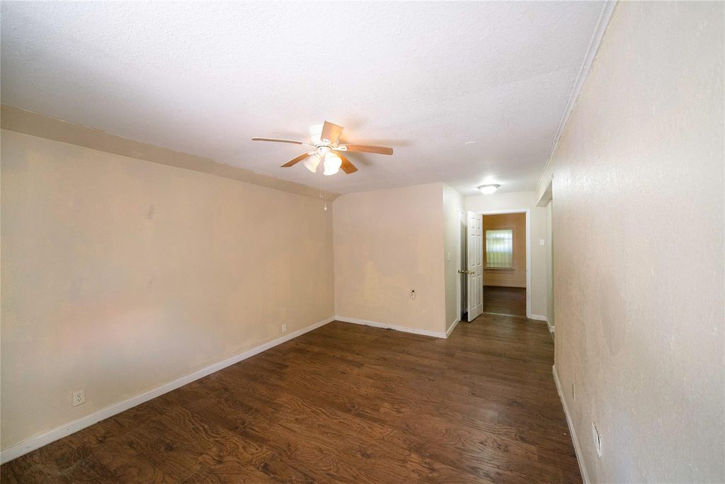 2303 Chestnut Street A, Houston, TX 77009
