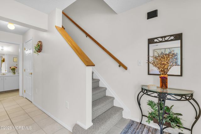 54 Phoenix Court, Tinton Falls, NJ 07712
