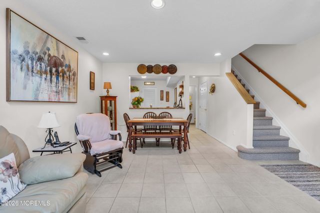 54 Phoenix Court, Tinton Falls, NJ 07712