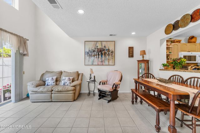 54 Phoenix Court, Tinton Falls, NJ 07712