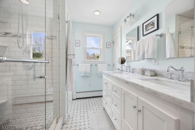 3 Bellevue Ave, Bloomfield Twp., NJ 07003