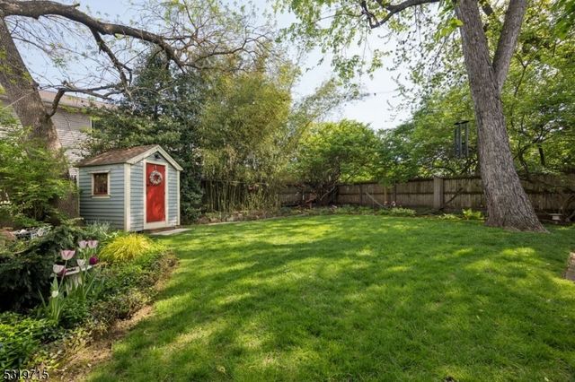 3 Bellevue Ave, Bloomfield Twp., NJ 07003