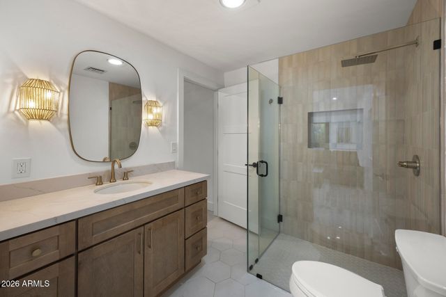 4202 N 33RD Street, Phoenix, AZ 85018