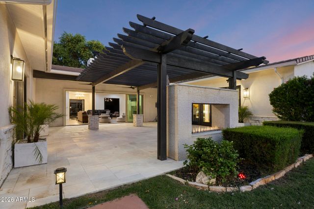 4202 N 33RD Street, Phoenix, AZ 85018