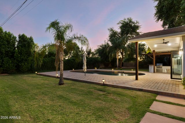 4202 N 33RD Street, Phoenix, AZ 85018