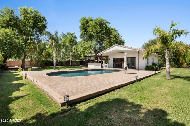 4202 N 33RD Street, Phoenix, AZ 85018