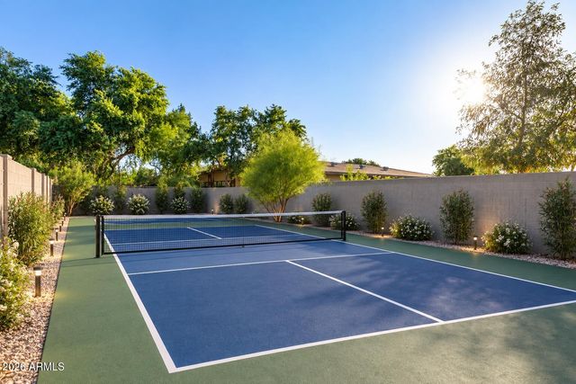 4202 N 33RD Street, Phoenix, AZ 85018