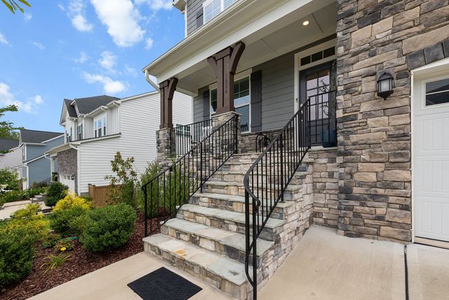 1804 Back Porch Way, Cary, NC 27519