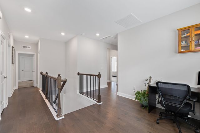 1804 Back Porch Way, Cary, NC 27519