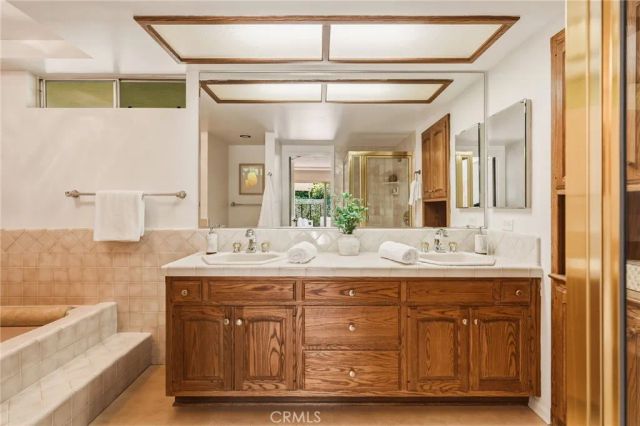 3586 Alana Drive, Sherman Oaks, CA 91403