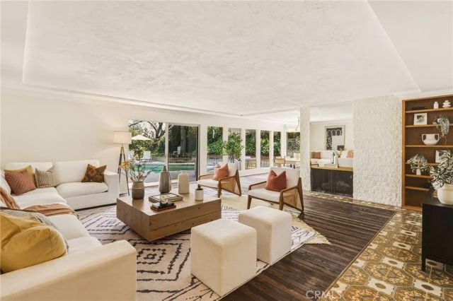 3586 Alana Drive, Sherman Oaks, CA 91403