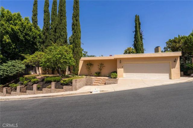3586 Alana Drive, Sherman Oaks, CA 91403