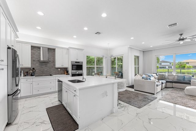 15262 Cherry Creek Lane, Delray Beach, FL 33446