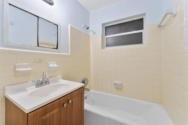 3194 Prince Drive, Lake Worth, FL 33461