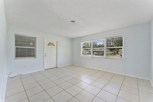 3194 Prince Drive, Lake Worth, FL 33461