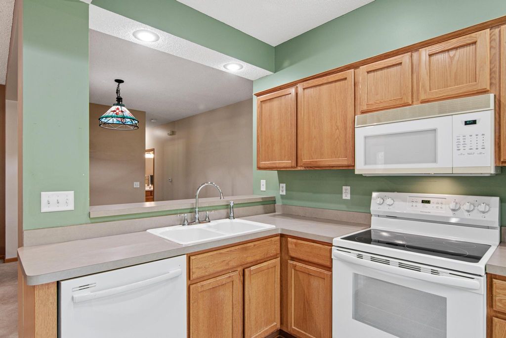 3567 Cannon Street 1, Hastings, MN 55033 — photo 2