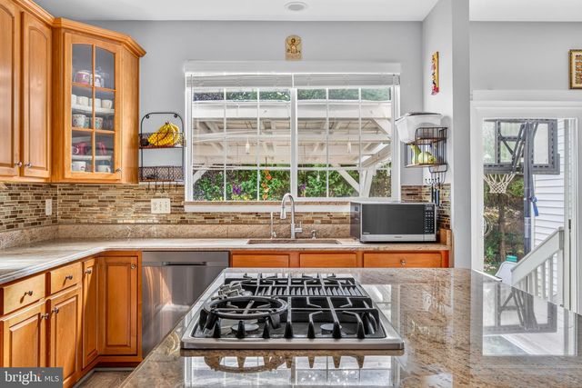 44231 MOHAVE DR, Ashburn, VA 20147