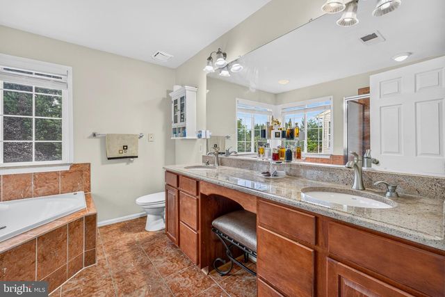 44231 MOHAVE DR, Ashburn, VA 20147