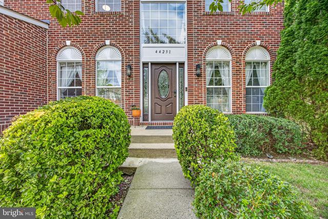44231 MOHAVE DR, Ashburn, VA 20147