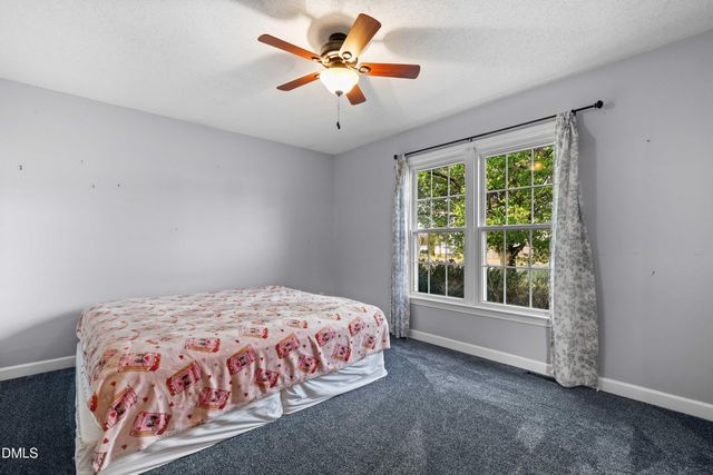 4 Lea Lane, Mebane, NC 27302