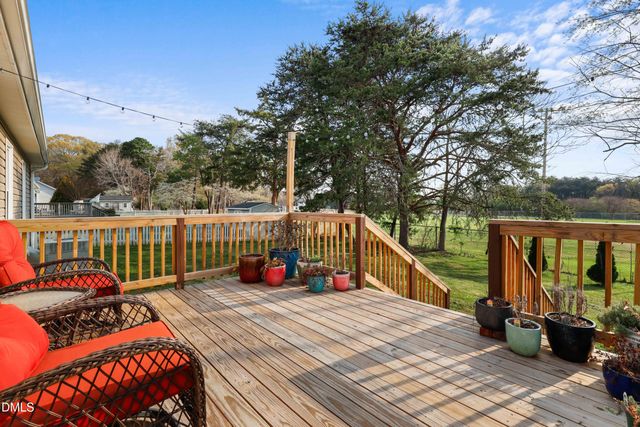 4 Lea Lane, Mebane, NC 27302