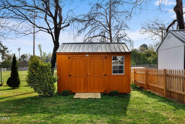 4 Lea Lane, Mebane, NC 27302