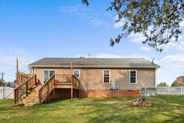 4 Lea Lane, Mebane, NC 27302