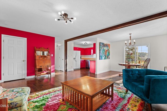 4 Lea Lane, Mebane, NC 27302