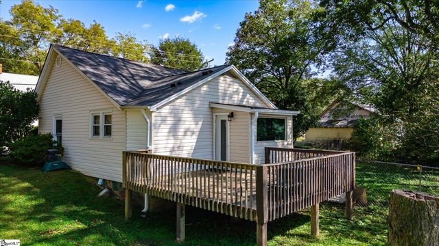 202 Barton Street, Easley, SC 29640