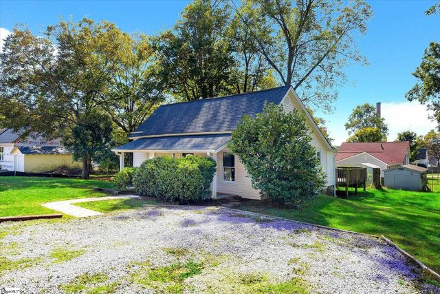 202 Barton Street, Easley, SC 29640