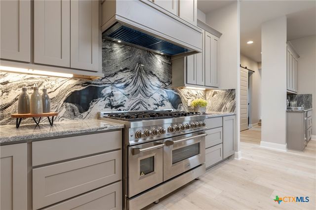 541 Cantera Ridge, New Braunfels, TX 78132