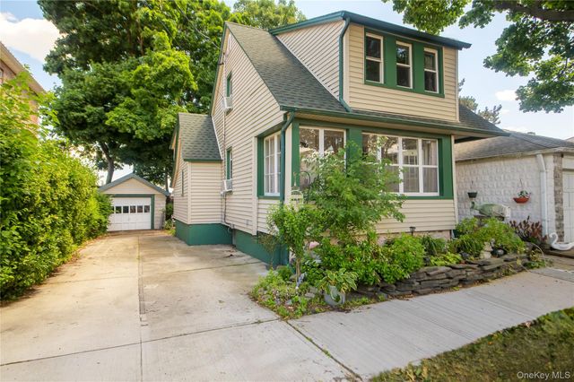5-19 126th Street, College Point, NY 11356