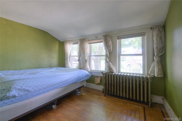 5-19 126th Street, College Point, NY 11356