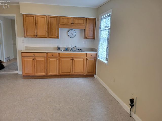 533 Putnam, Sandusky, OH 44870