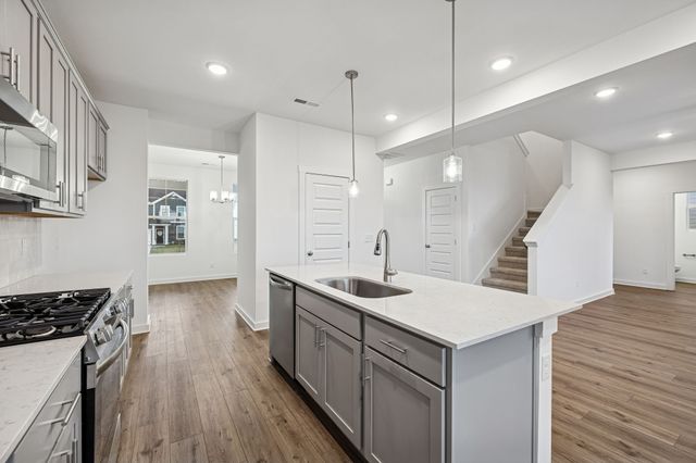 8037 Netterfield Drive, White House, TN 37188