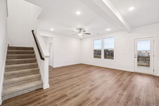 8037 Netterfield Drive, White House, TN 37188