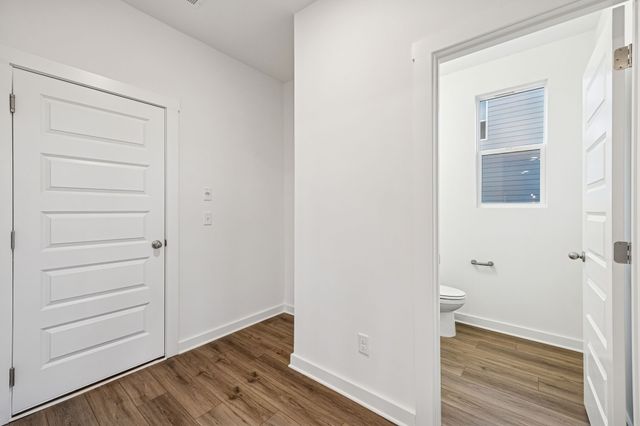 8037 Netterfield Drive, White House, TN 37188