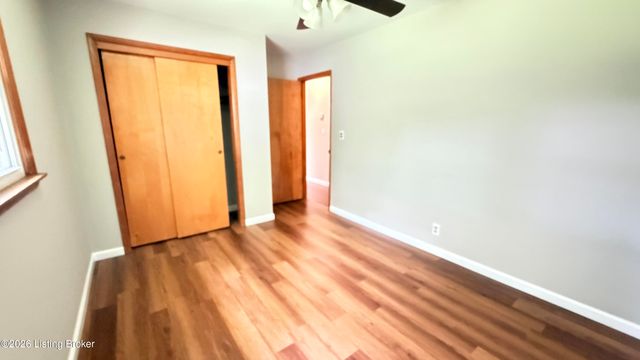 2522 Adrienne Way, Louisville, KY 40216