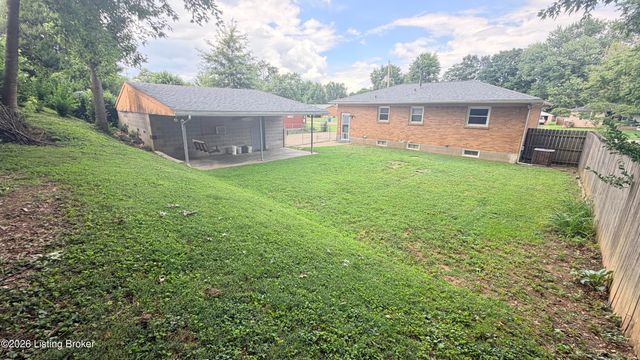 2522 Adrienne Way, Louisville, KY 40216